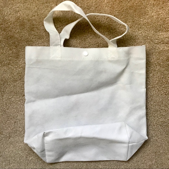 Moroccanoil reusable bag - Picture 2 of 3